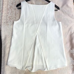 Ann Taylor Tops - Ann Taylor Sleeveless Cream Polyester Knit Top Ann Taylor Tops - Ann Taylor Sleeveless Cream Polyester Knit Top